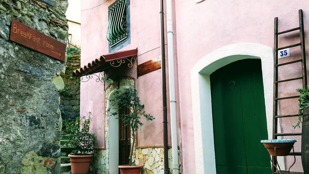 Albergo Diffuso Borgo Santa Caterina Castiglione De Sicilia Exterior foto